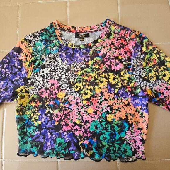 AFRM Mesh Sheer Crop Top in Floral Black Noir Print Sz Small Stretch Lettuce Hem - Picture 3 of 7